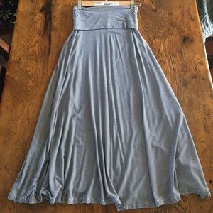GAP is Maxi Skirt