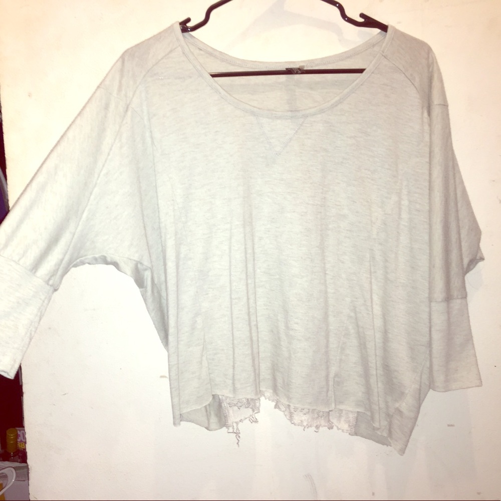 Cute lace back half sleeve top