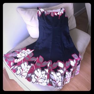 Nine West blue midi flare dress w/ floral accents