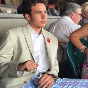 Meet your Posher, Sam