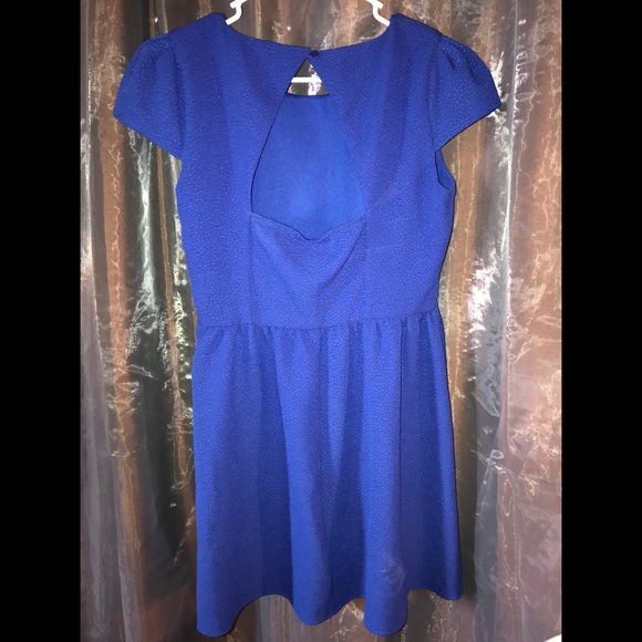dELiA*s Blue Cap Sleeve Dress - Picture 2 of 5