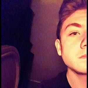 Meet your Posher, Leo