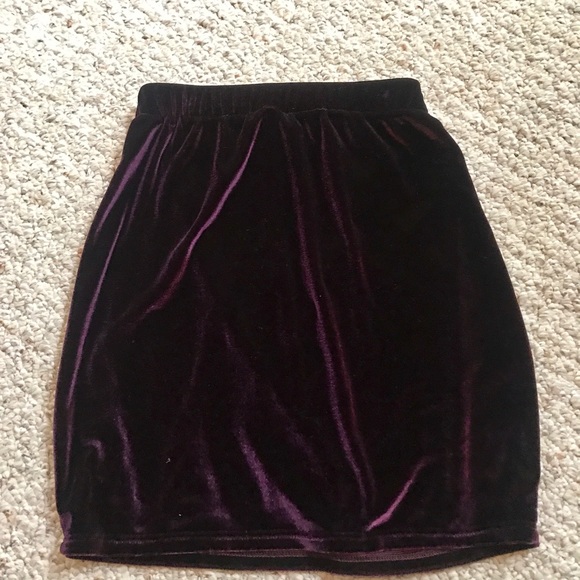 Velvet mini skirt- xs - Picture 1 of 5