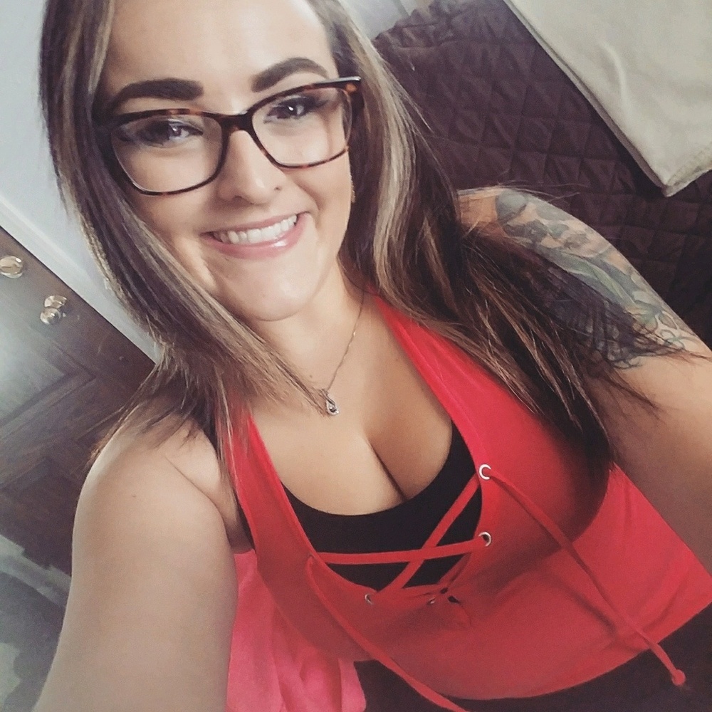 Meet your Posher, Hannah