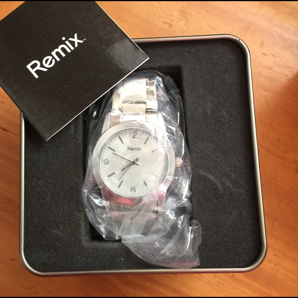 Fossil remix watch