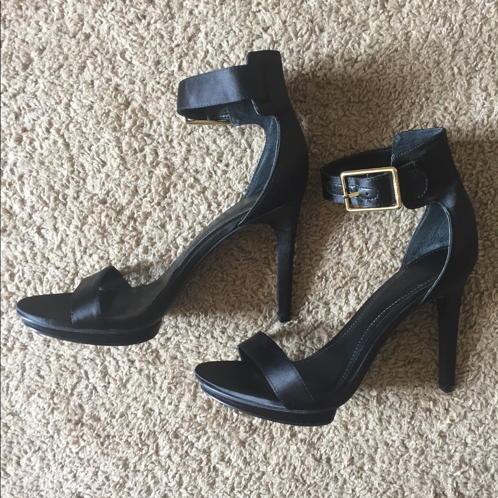Calvin Klein Vivian Platform Black Strap Sandal