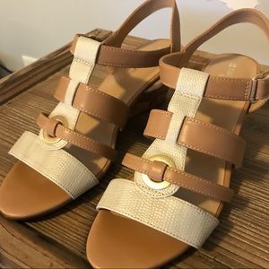 Naturalizer Honora Wedges