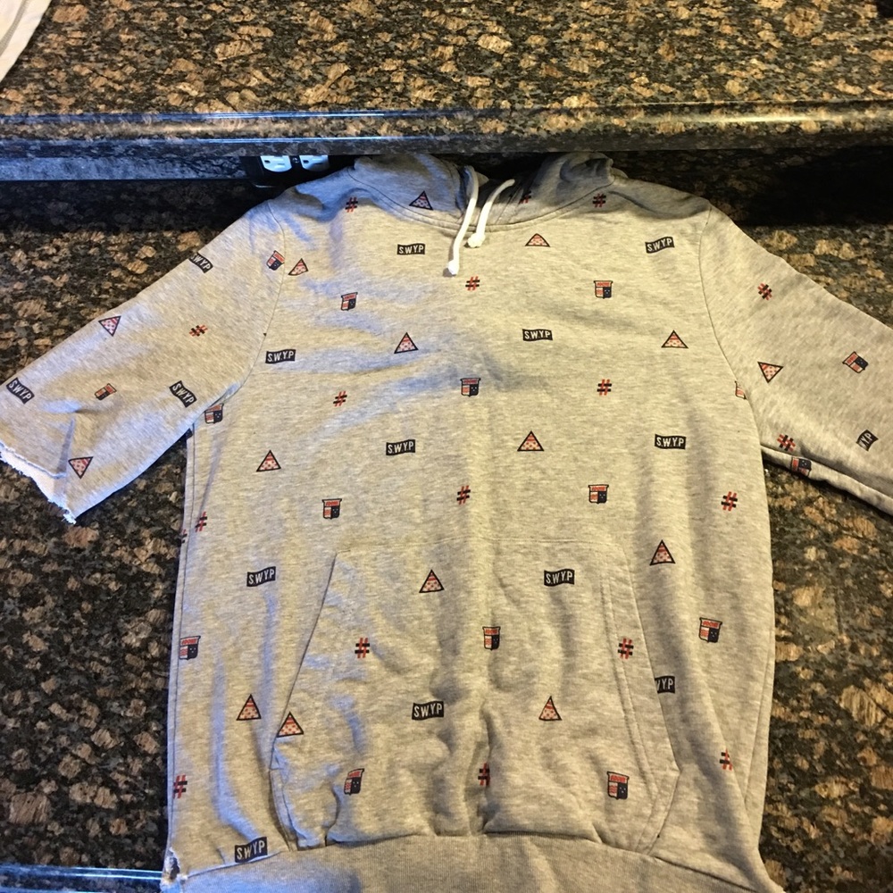 Designer Short-Sleeved Hoodie