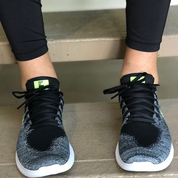 NWT Nike ID Free Rn Flyknit, size 10,5M. AUTHENTIC - Picture 2 of 7