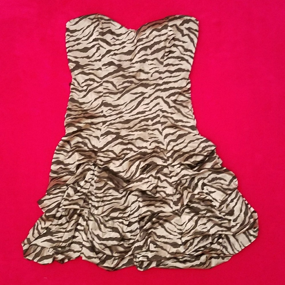 Ruby Rox Strapless Zebra Print Dress 👗 Size 3