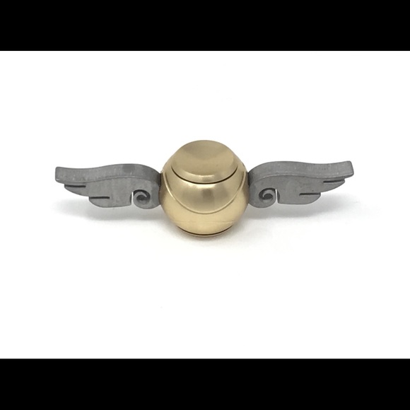 Cool Metal DC Marvel Harry Potter Fidget Spinners - Picture 1 of 8