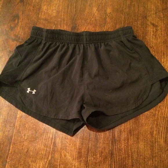 Under Armour Dry Fit Shorts! - Picture 1 of 2