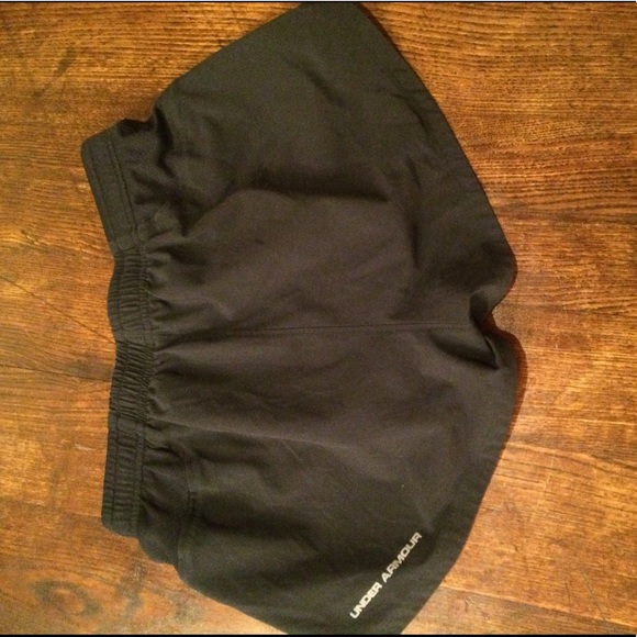Under Armour Dry Fit Shorts! - Picture 2 of 2