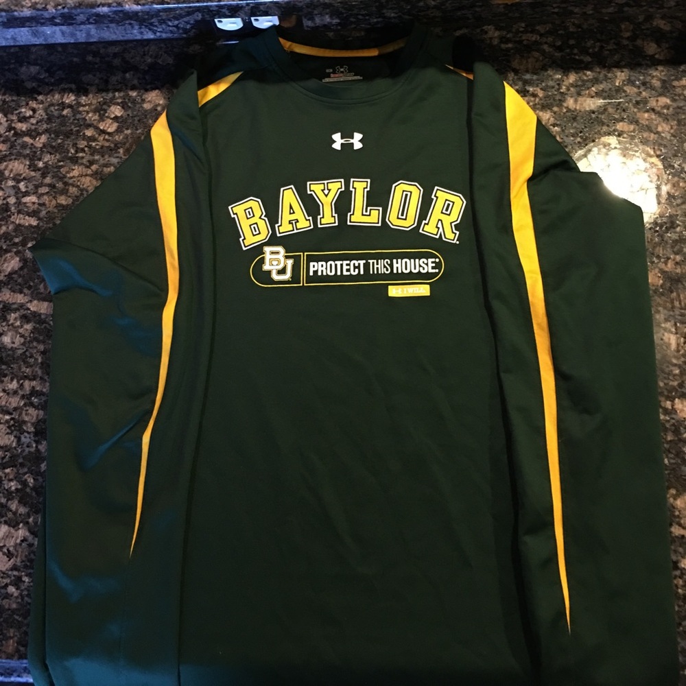 Under Armour long sleeve w/ Baylor University Logo