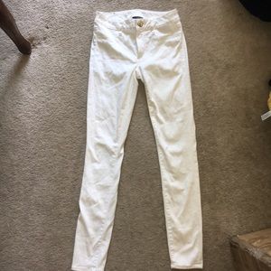 American Eagle Super Stretch White Jeans