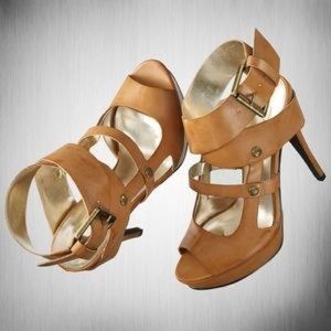 Simply Vera Wang Heels