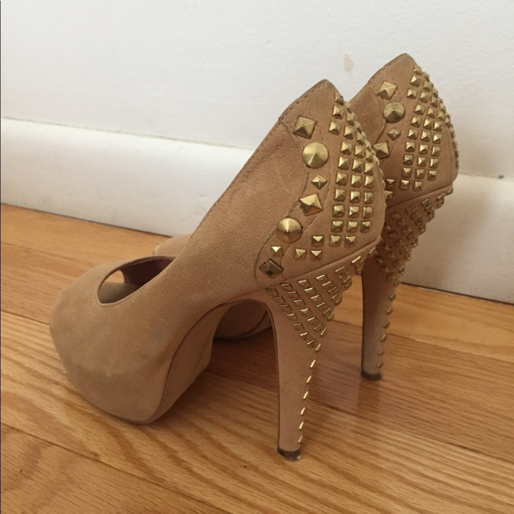 Vince Camuto Studded Platform Peep Toe