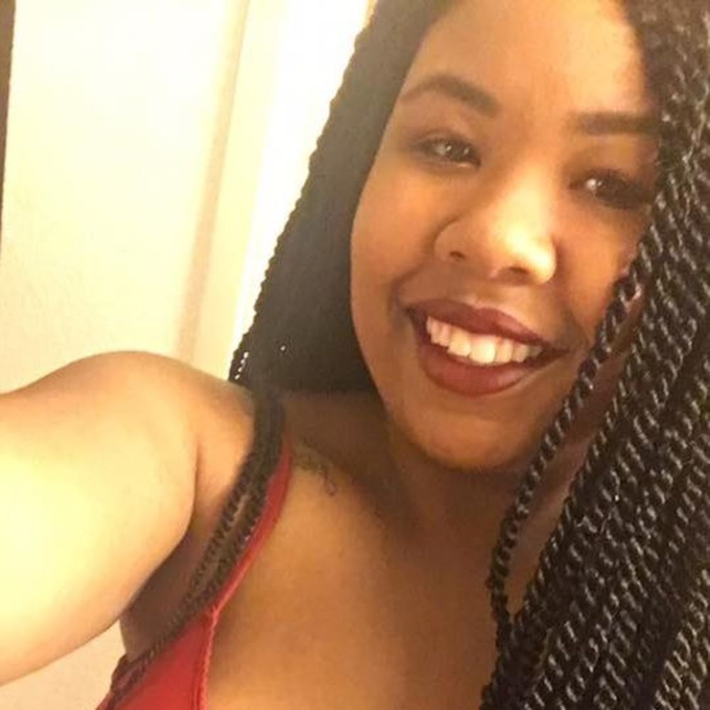 Meet your Posher, Natalie