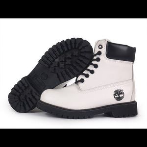 Offers✔️White and Black Timberland Boots