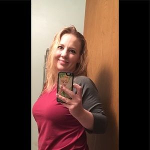 Meet your Posher, April