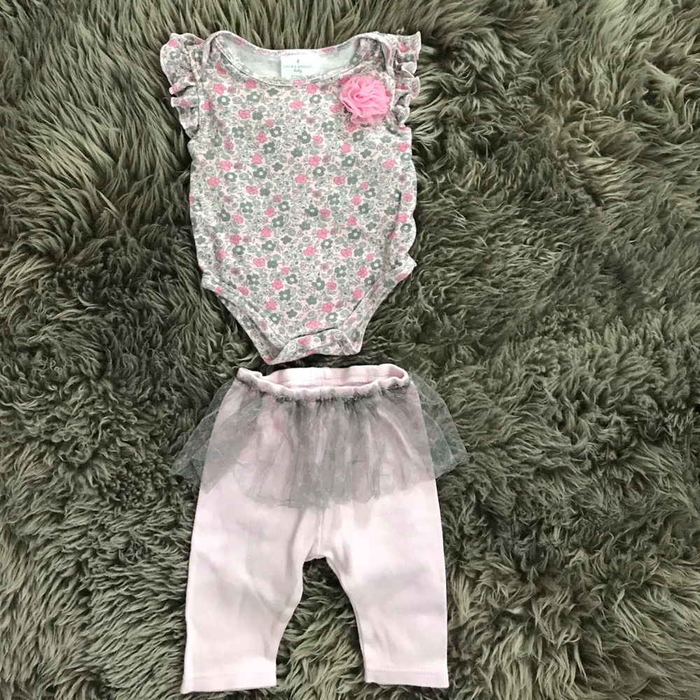 Laura Ashley onesie with tool leggings 6/9 months
