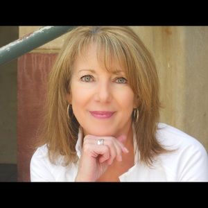 Meet your Posher, Linda