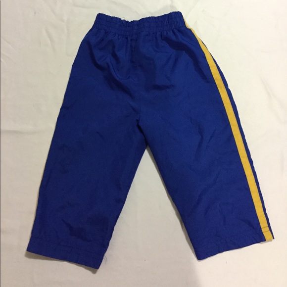 Athletic works - Picture 3 of 4