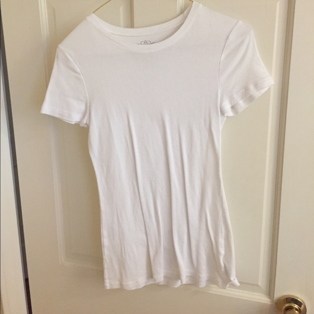 Plain t shirt