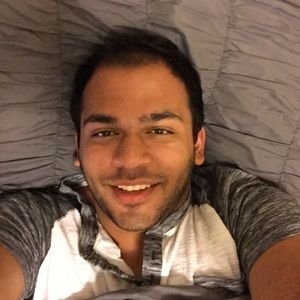 Meet your Posher, Daksh