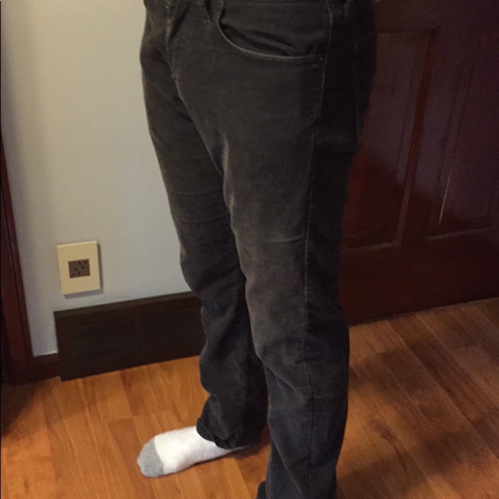 Men's Levi's black corduroy pants