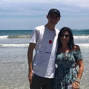 Meet your Posher, Wendy