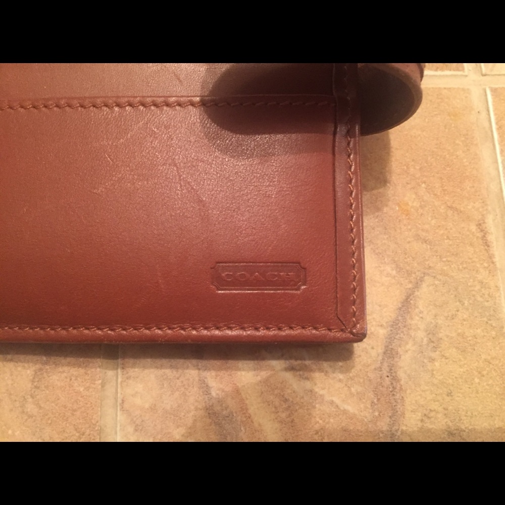 Brown Leather Coach Wallet - Picture 3 of 6
