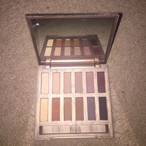 💜URBAN DECAY NAKED BASICS PALETTE💜