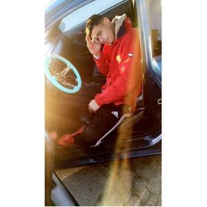 Meet your Posher, Tiffany