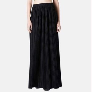 topshop black pleated maxi skirt