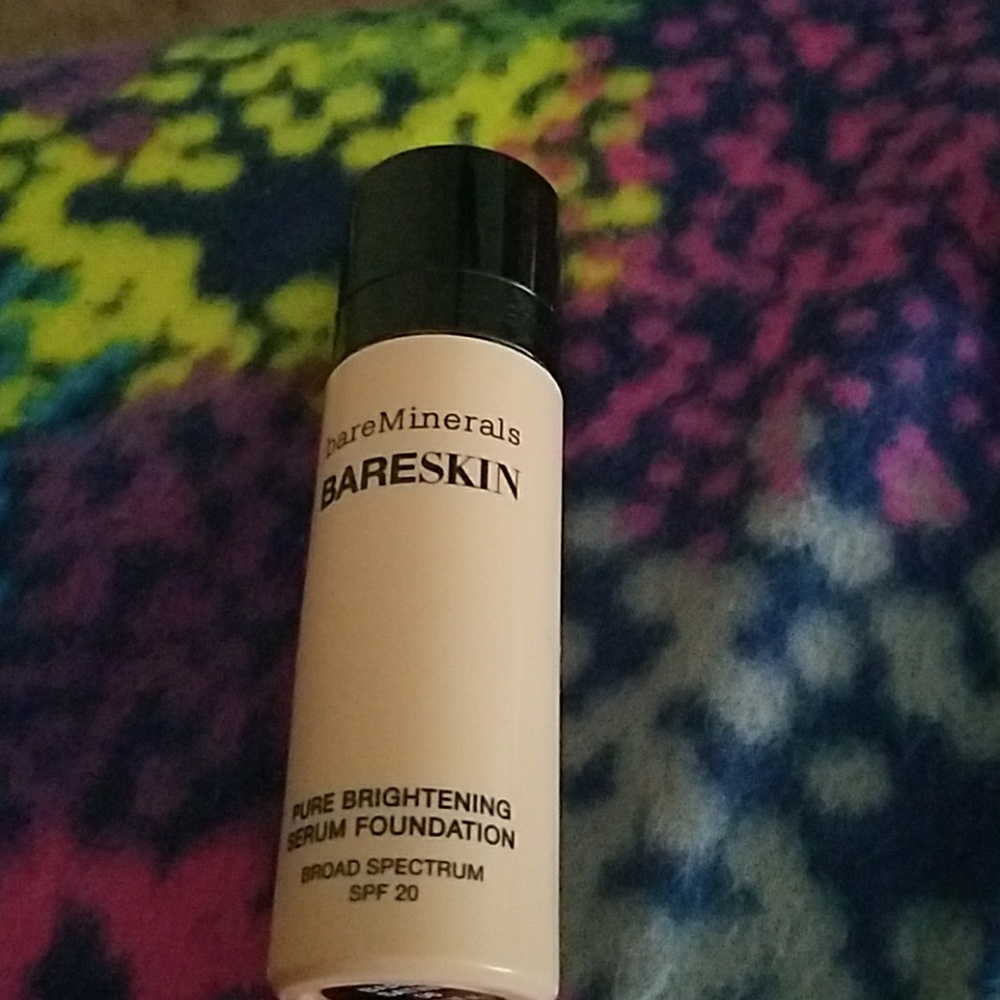 Bare minerals Bearskin Foundation