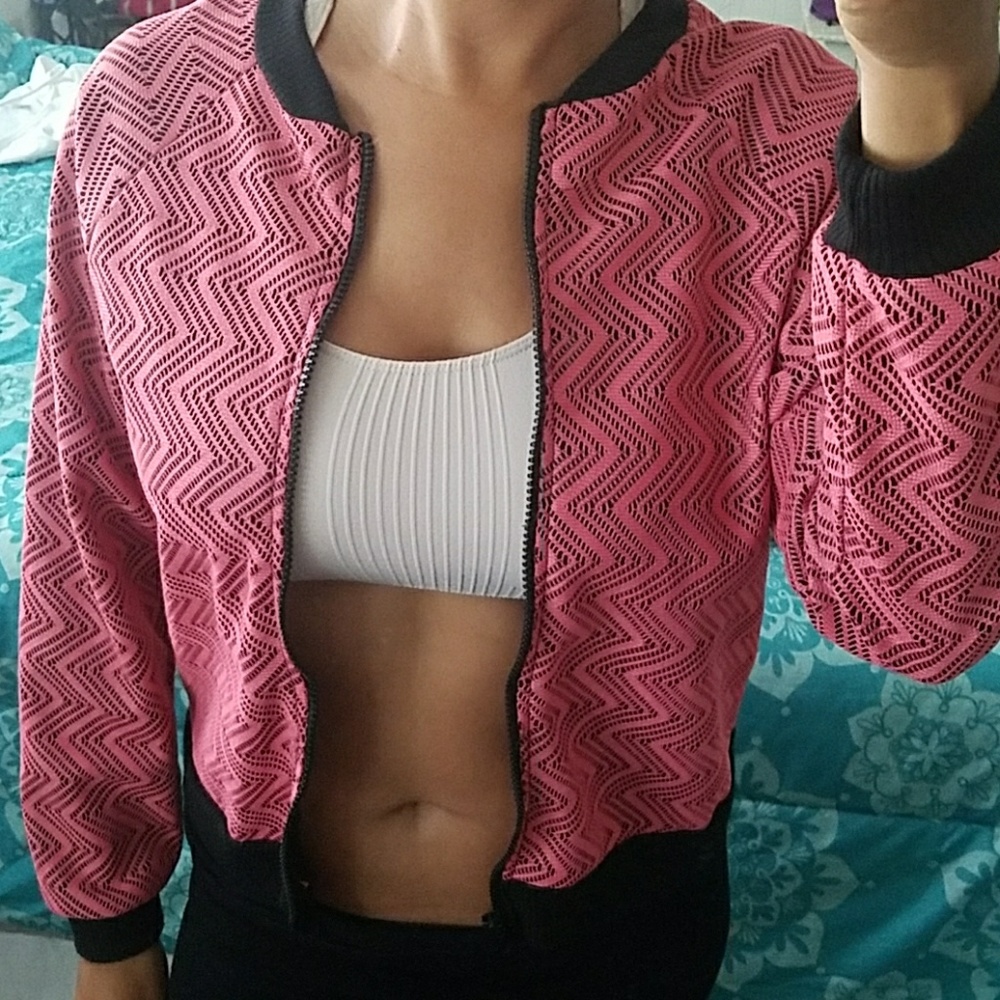 Light lace jacket - Picture 4 of 4