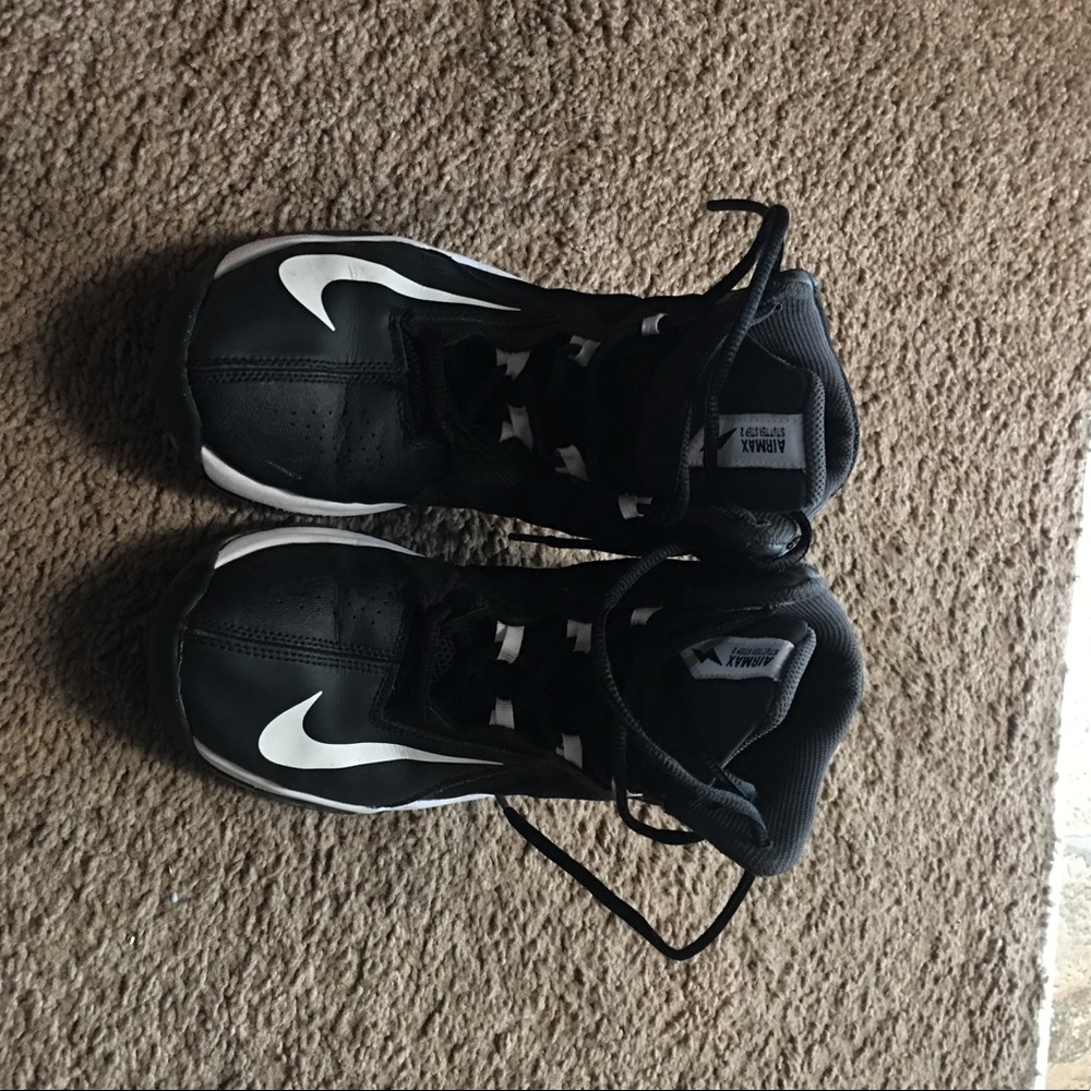 Nike air max stutter step 2 size 8