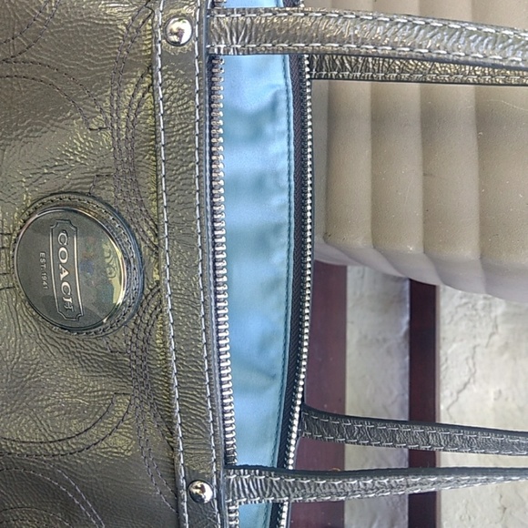 AUTHENTIC Coach E1093-F15142 - Picture 3 of 6