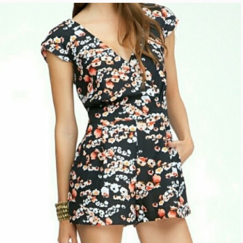 bebe floral romper