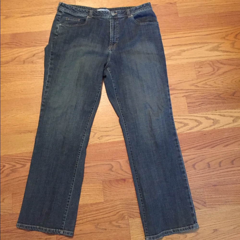 CHICO'S Platinum Denim Jeans