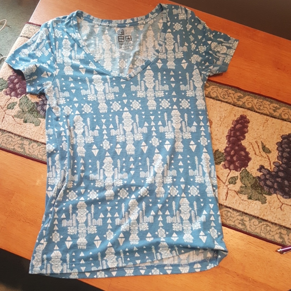T shirt