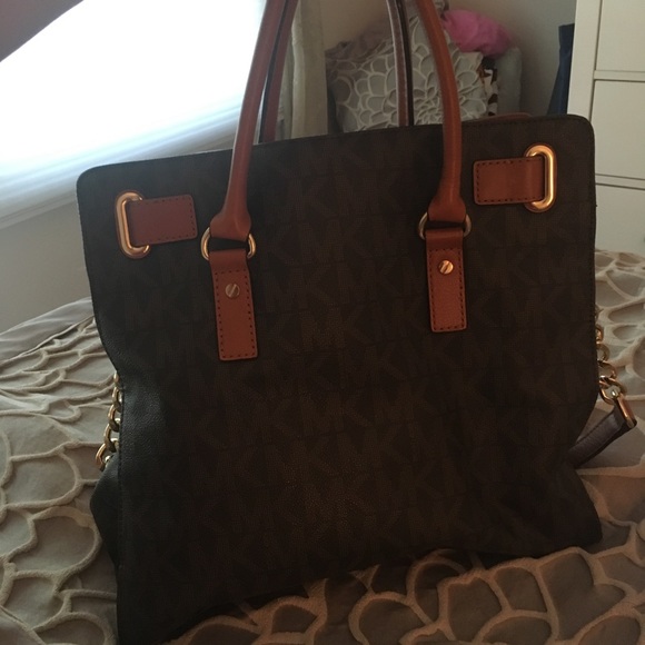 Michael Kors Signature Hamilton Satchel Large - Picture 6 of 8