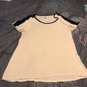 Lularoe classic T