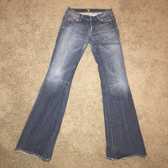 Jeans - Picture 2 of 4