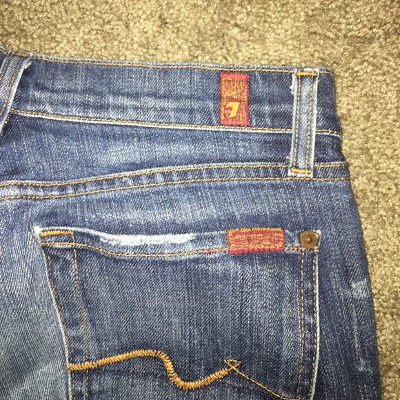 Jeans - Picture 3 of 4