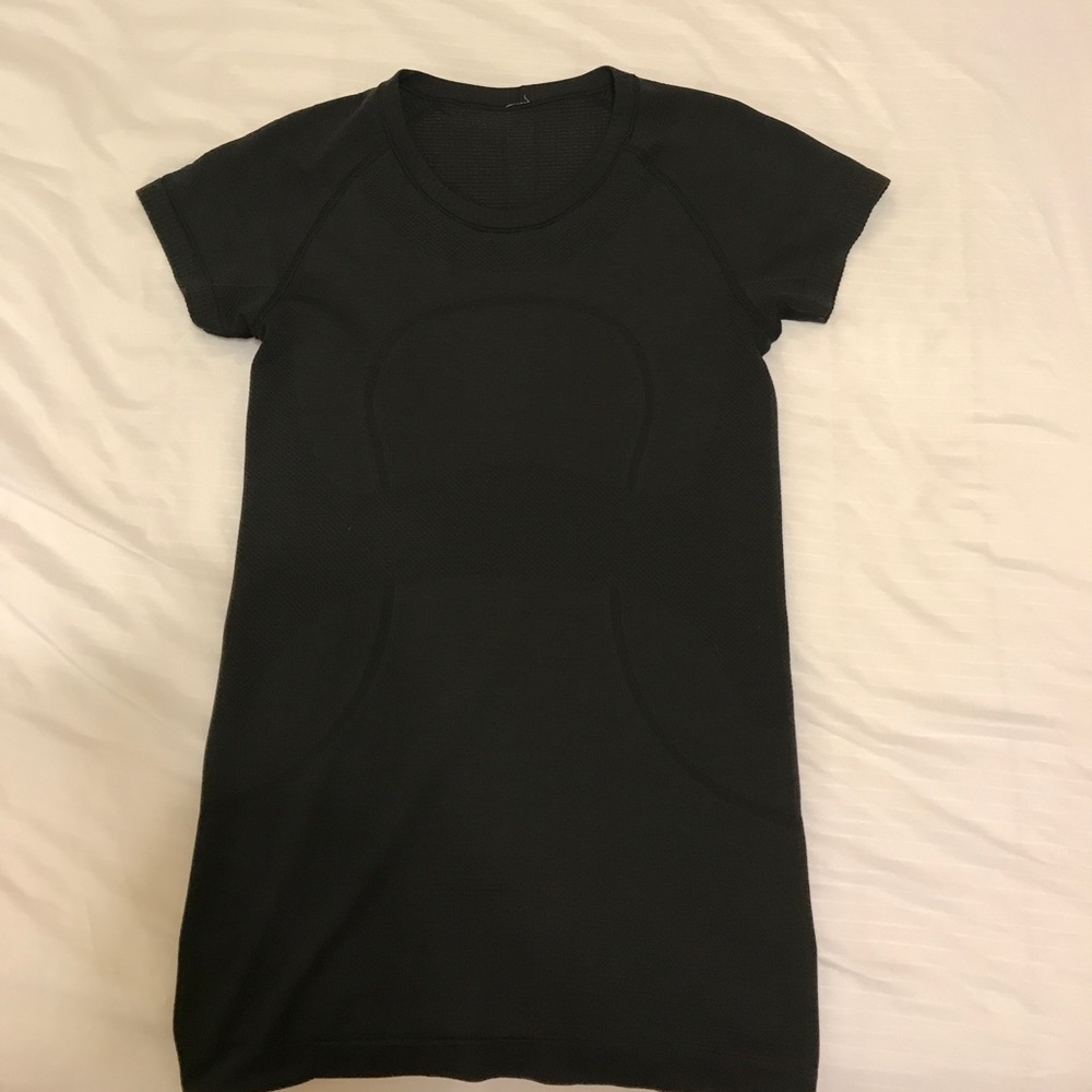 Lululemon Swiftly Tech Short Sleeve Crew