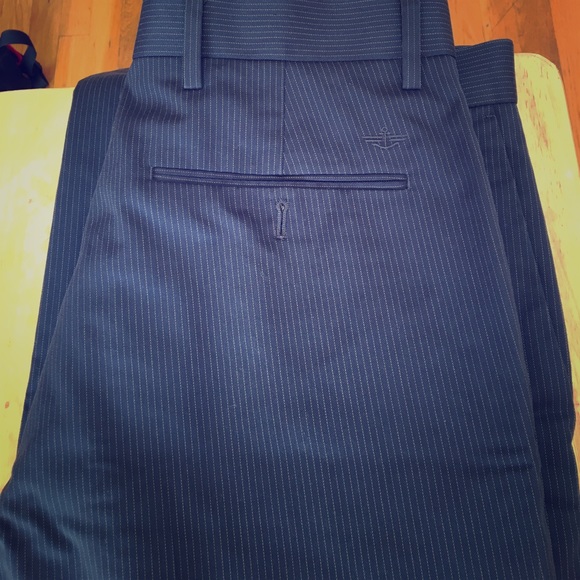Dockers Essential Khaki Straight Fit - Picture 1 of 8
