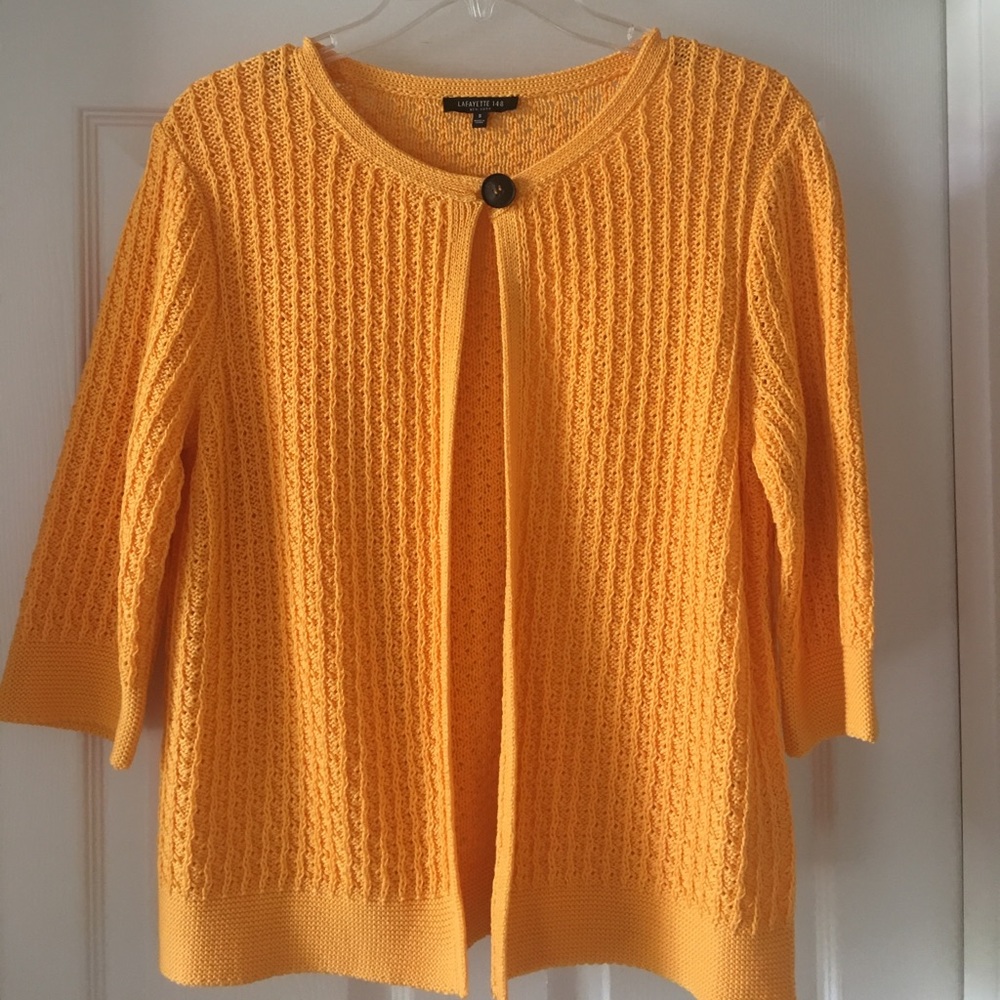 Rubs a little large.  Worn Once!  EUC