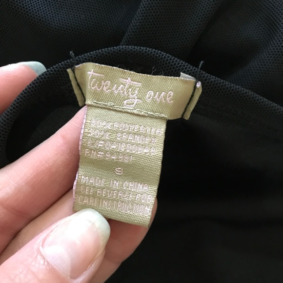 Top by Forever Twenty One - Picture 6 of 6